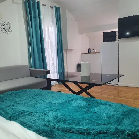 Joli Studio/bourget/cdg/paris *